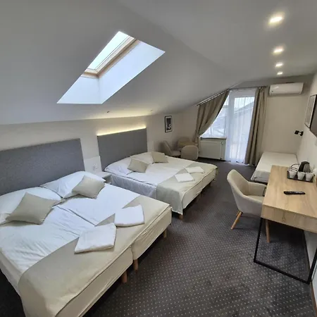 Wojciech-Pokoje Premium-Sniadania Bufet-2 Sale Zabaw-Mozliwosc Wyzywienia Wladyslawowo Room photo